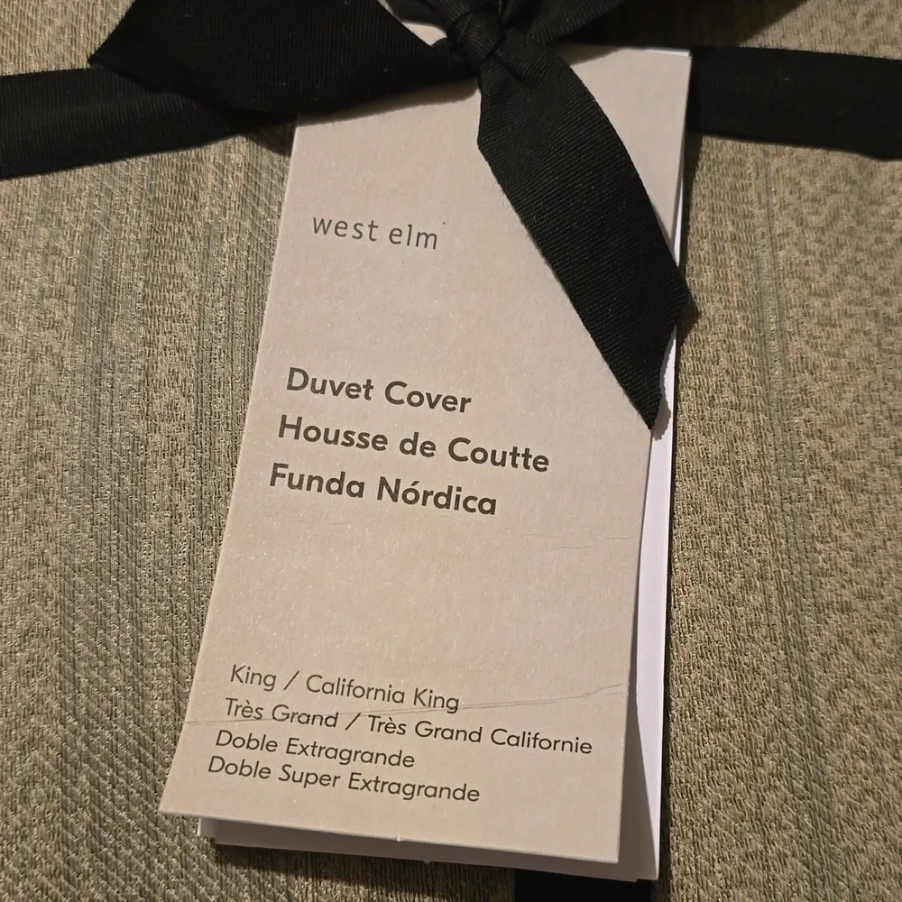 ❤️BUY 2 GET 1 FREE  West Elm Silky TENCEL™ Striated Duvet Cover, Color: Elm